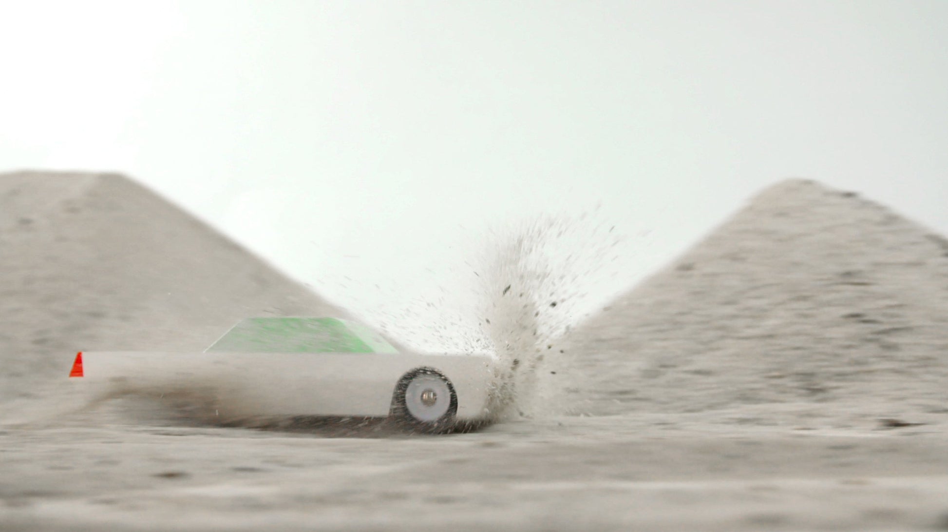 Whitebeast doing a sandpit jump